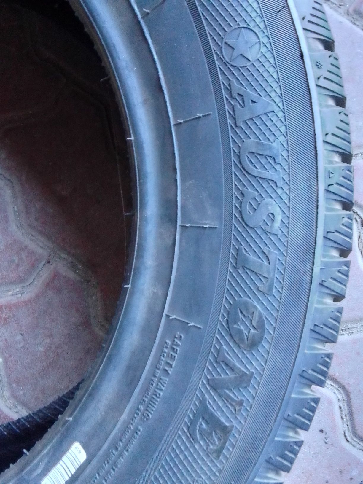 2 Opony Nowe zimowe 195/60r15 AUSTONE