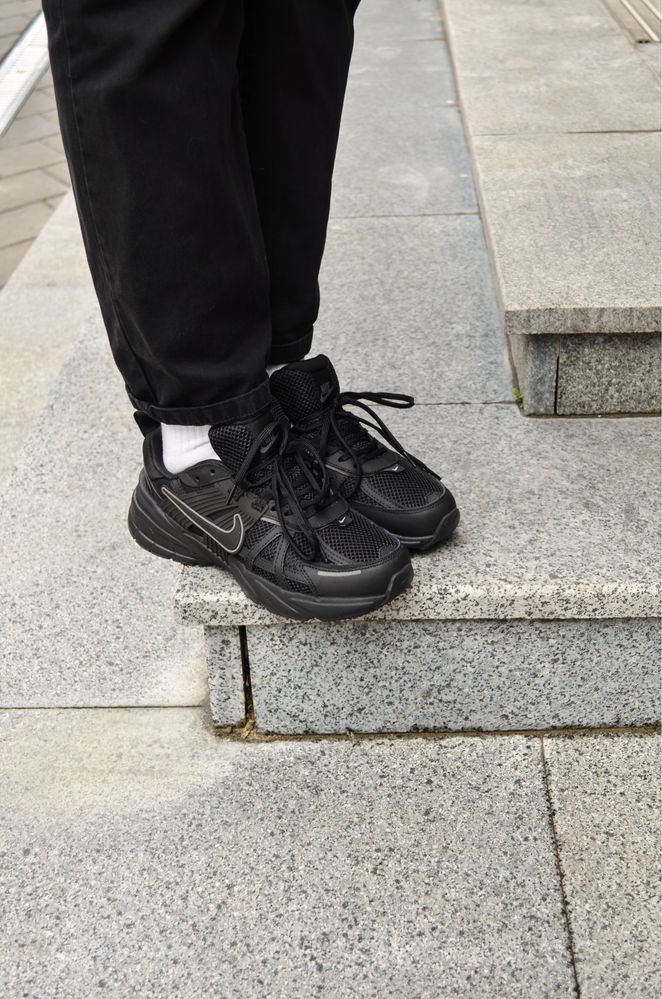 Кросівки Жіночі Nike V2K Runtek Black 36-45 lux Без передоплати