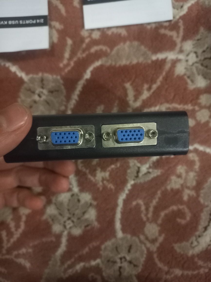 MT-VIKI 4-портовий Kvm switch