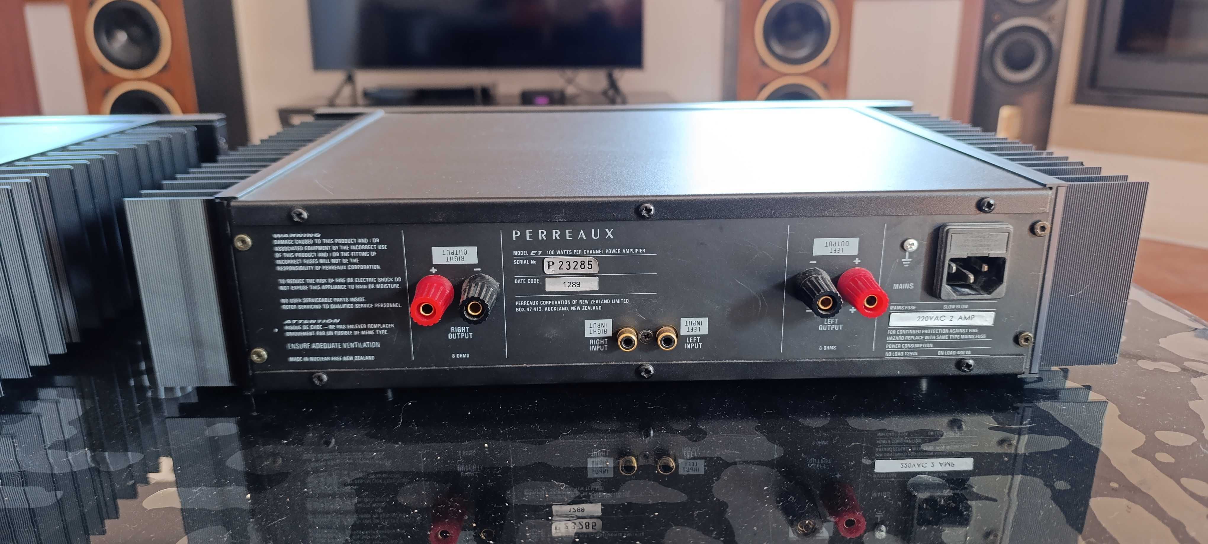 Amplificador PERREAUX E1 (2 aparelhos)