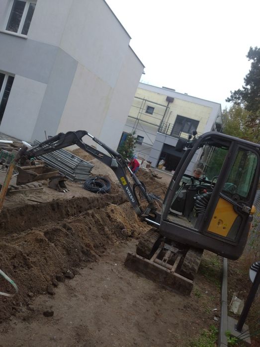Usługi minikoparka wywóz ziemi i gruzu wywrotka