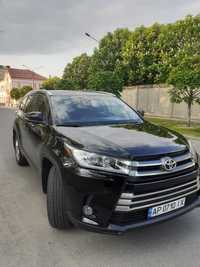 Toyota highlander