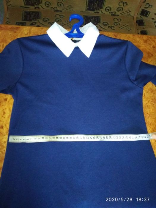 Офисное платье продам