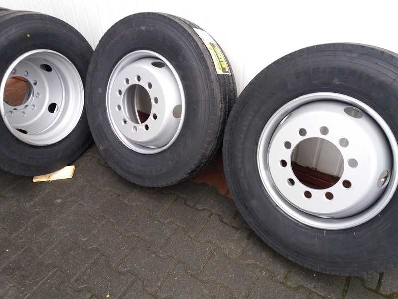 235/75R17,5 Blacklion BT165 NOWE KOLA do Niskopodwozi Przyczep C.Bruto