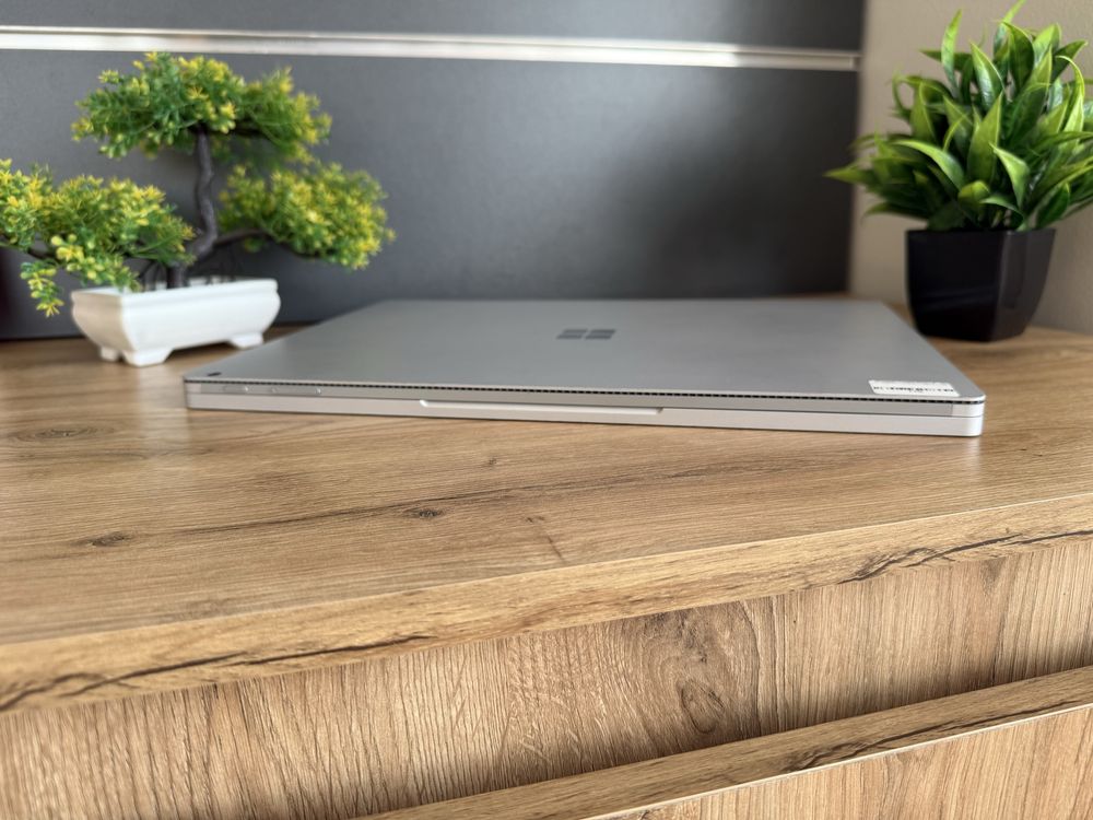 Surface book 3 Gen 15" 3k Сенсорний ! -16/256 SSD i7 GTX 1660Ti 6 Gb~