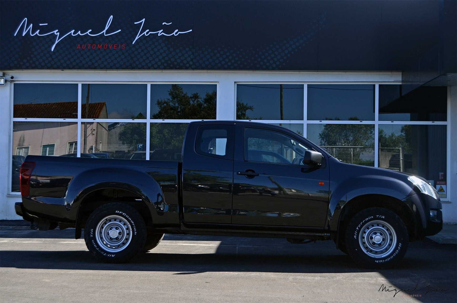Isuzu D-Max 4x4 3 Lugares Nacional