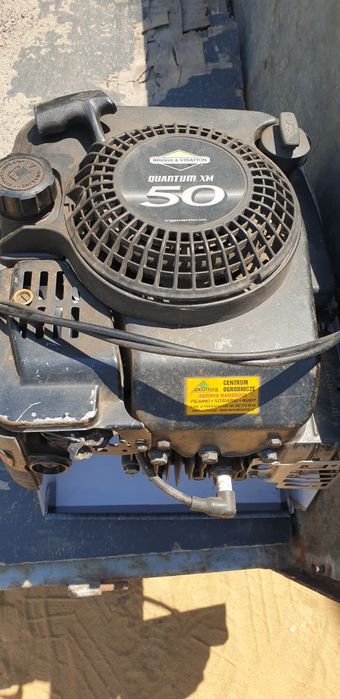 Silnik do kosiarki lub traktorka