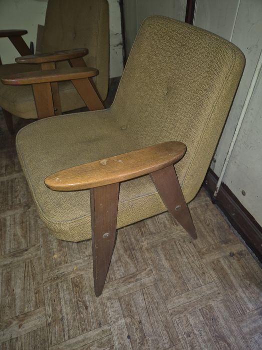 Fotel Chierowski336PRL