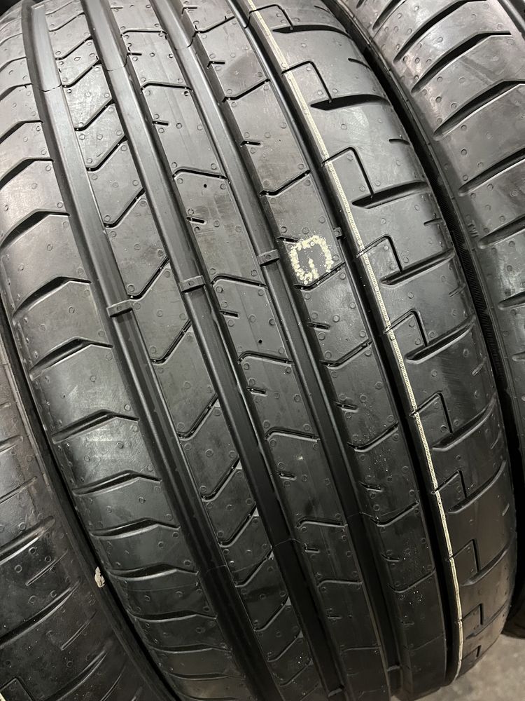 225/40/19 R19 Pirelli PZero PZ4 4шт новые