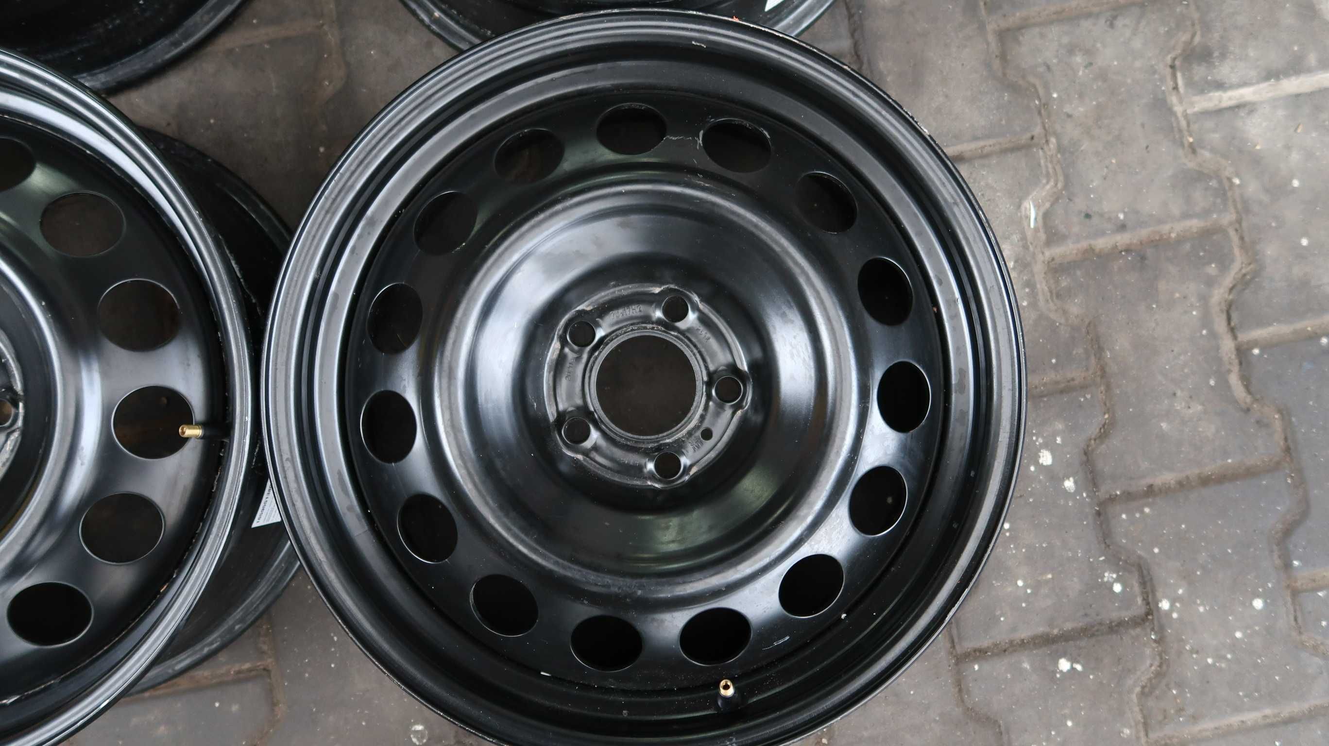 Felgi Stalowe 17'' opel Grandland Peugeot 5x108 7x17'' toyota pro ace