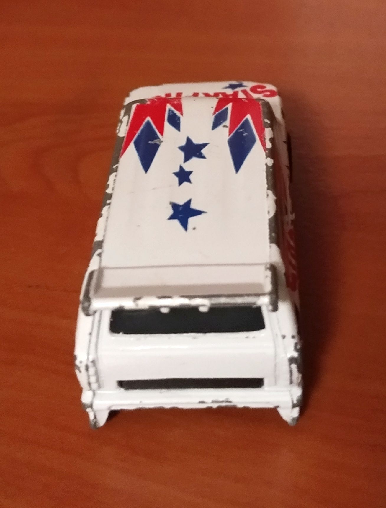 Miniatura vintage - Ford Supervan II - Matchbox