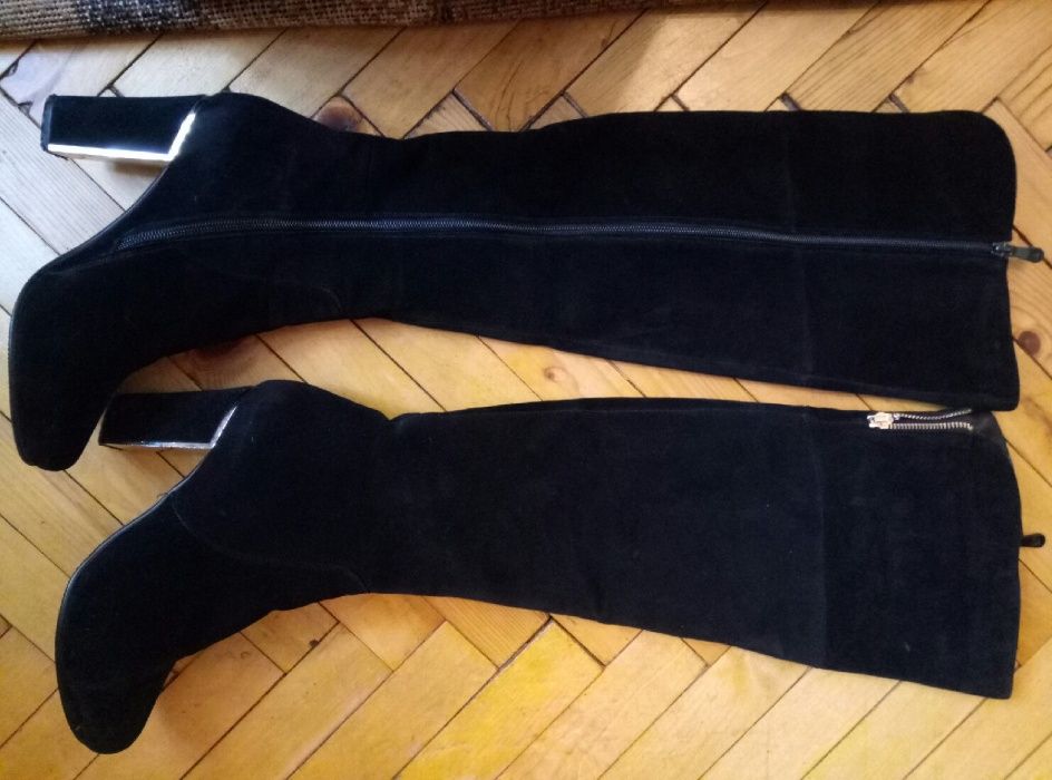 Чоботи замшеві весняні