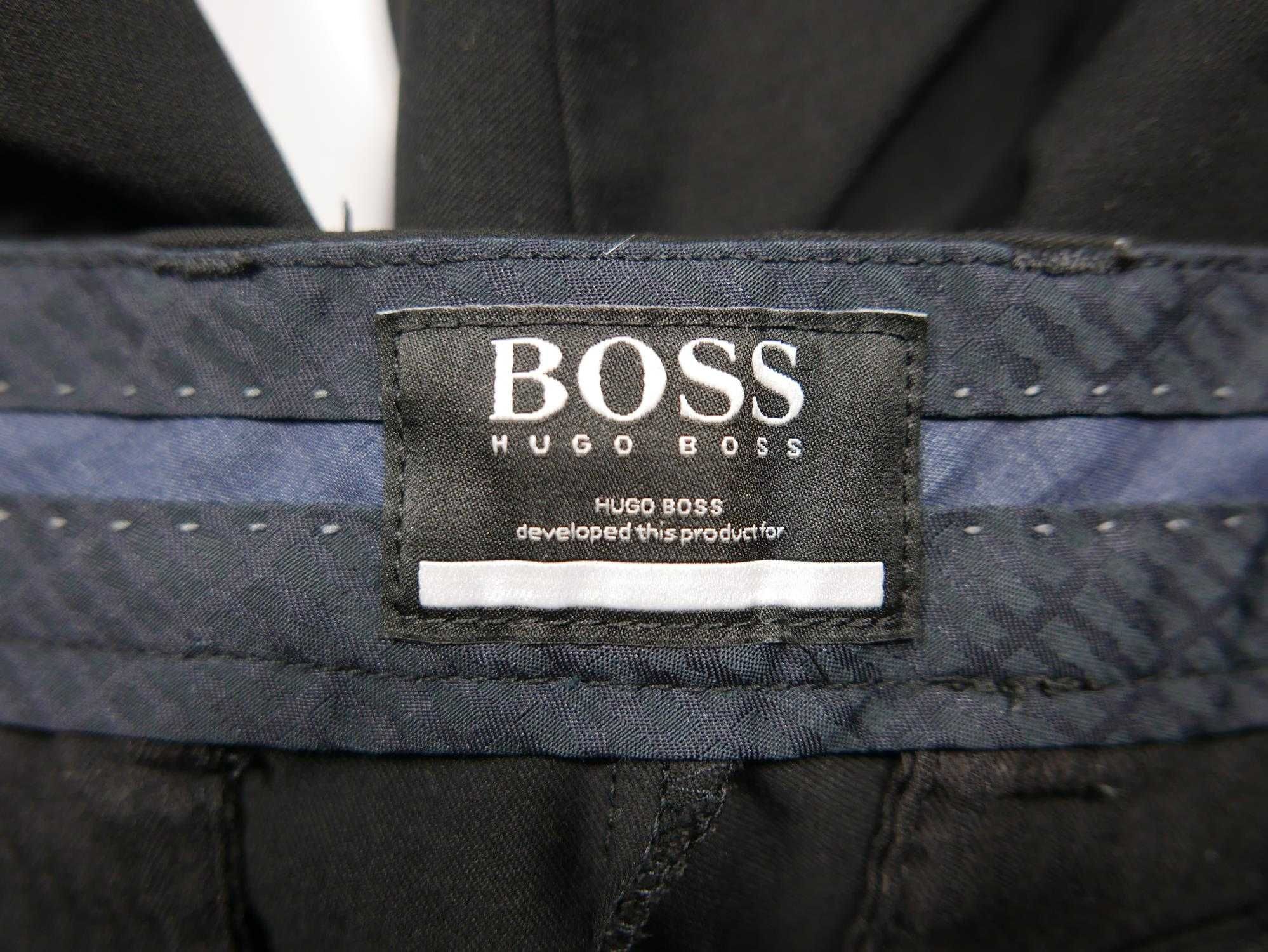 Hugo Boss x Mercedes Szorty Krótkie Spodenki Cargo Bojówki 32