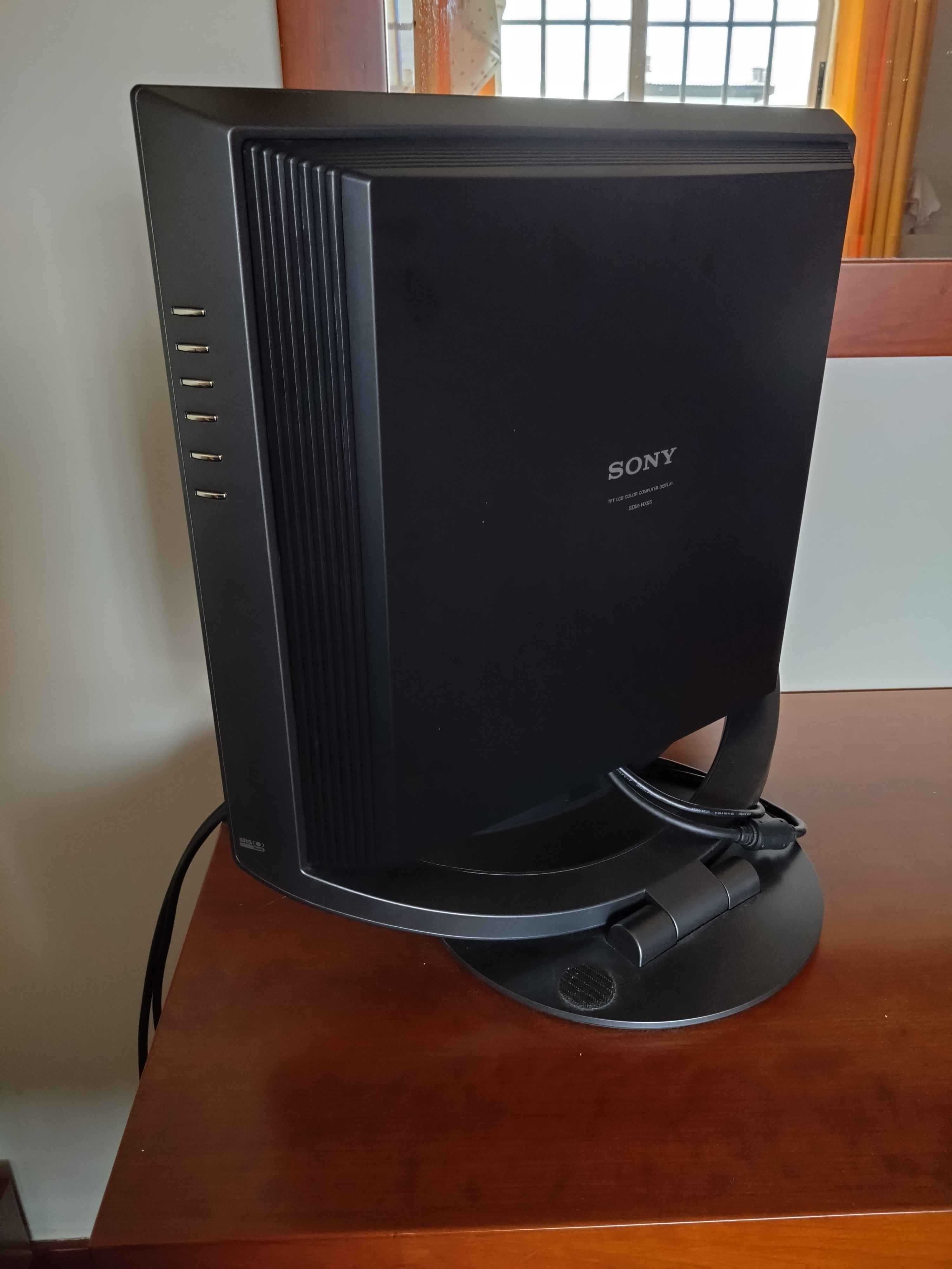 Monitor Sony LCD SDM-HX95