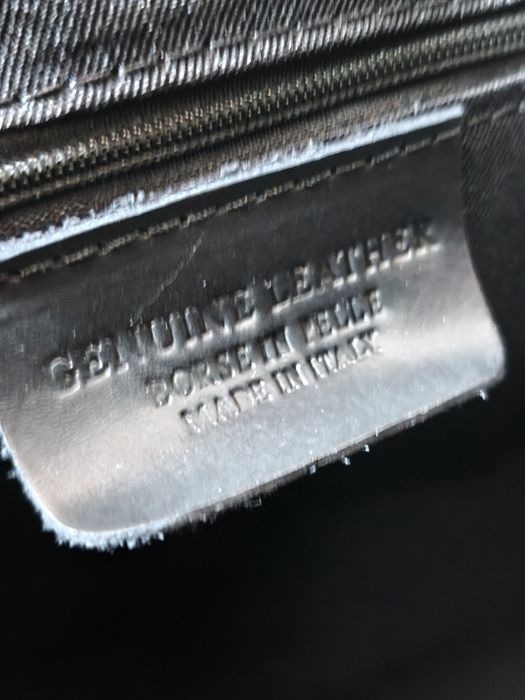 Zamszowa elegancka torebka tote kuferek karmelowa złote okucia elegant