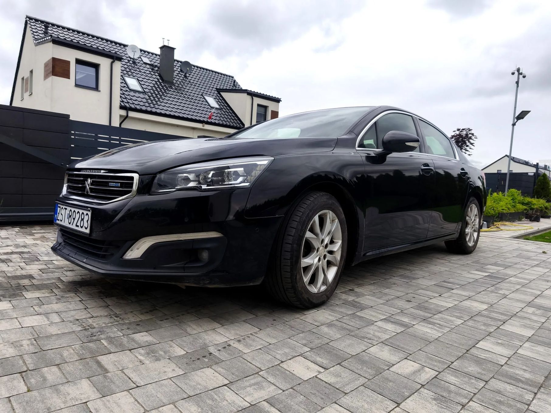 Peugeot 508 Peugeot 508 2.0 BlueHDi 150 KM • Diesel • 2015 • Manual • Kolor Czarny