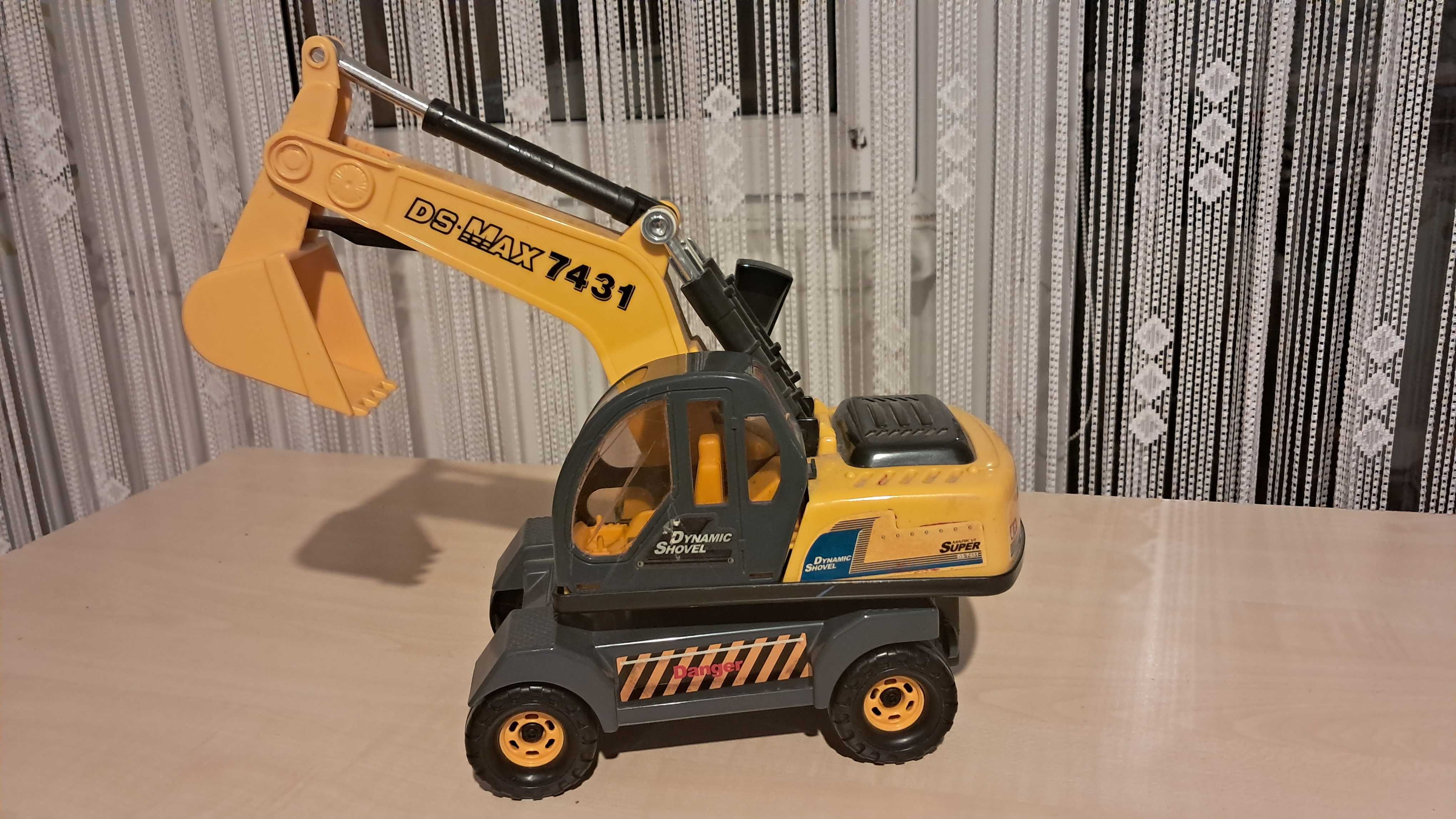 Koparka DS MAX 7431