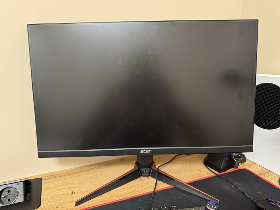 Monitor Acer Nitro VG240YBMIIX 75Hz, IPS