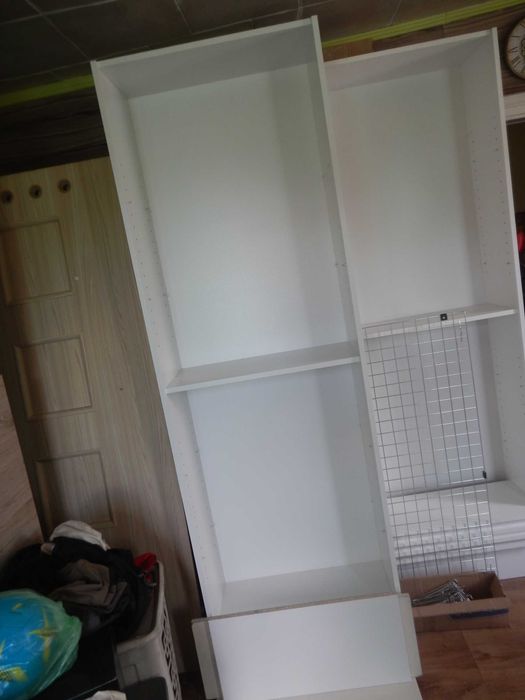 Wyprzedaż-> 3 regały sklepowe białe 220 x 70 oraz krata z haczykami-20