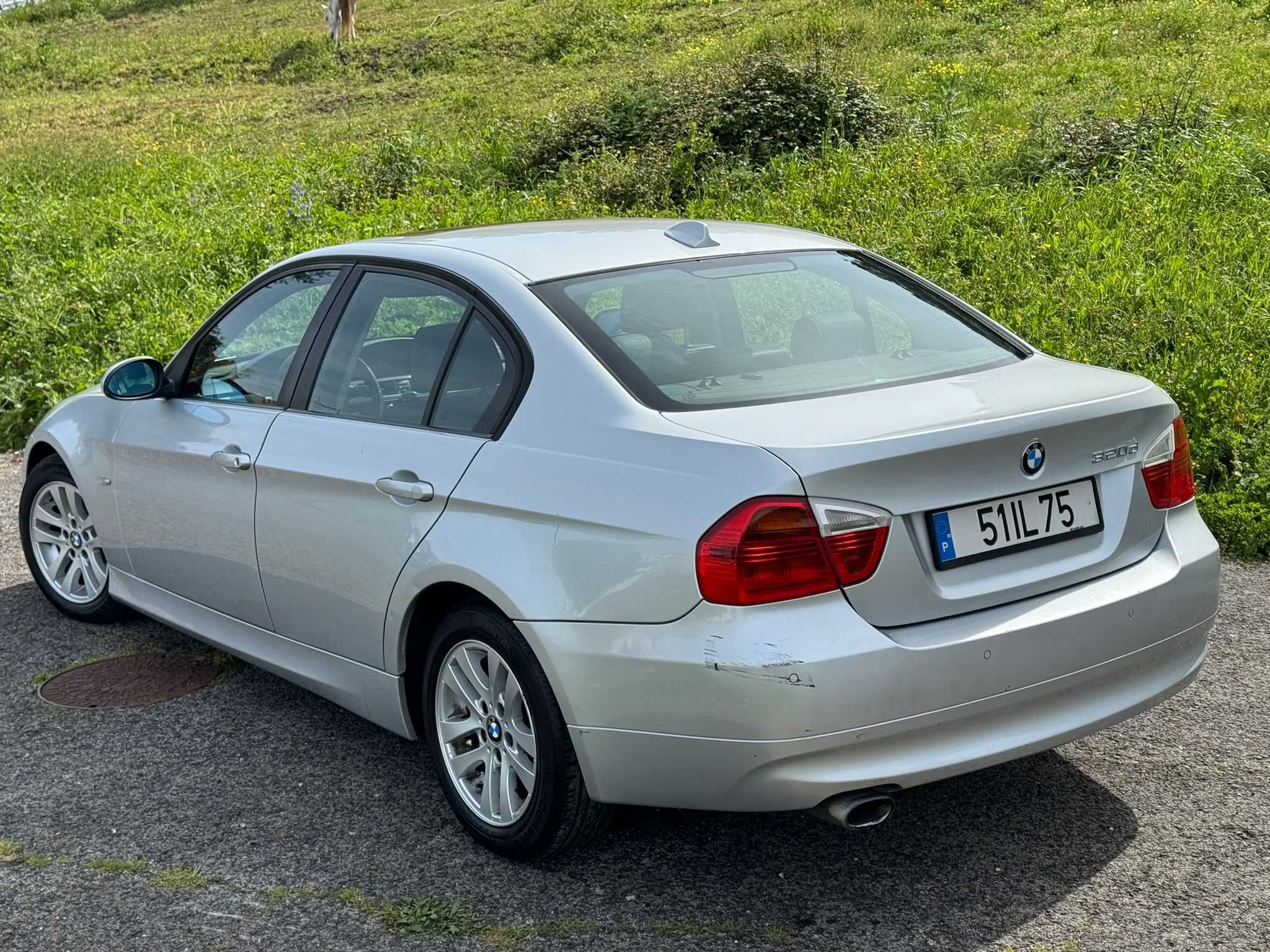 Vendo BMW 320D muito estimado