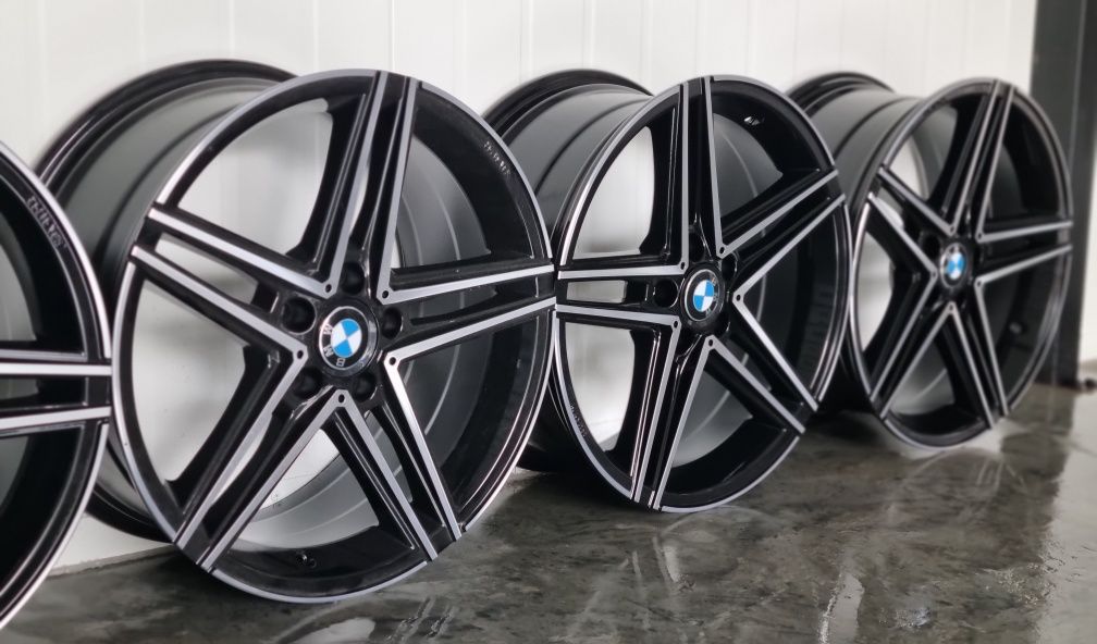 5x112 18 BMW Alufelgi G20 G30 G11 G12 G01 G02 G03 X3 X4 X5
G02 G05 401