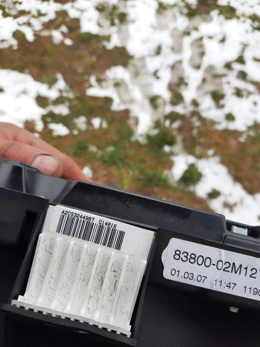 Toyota Auris I licznik zegary dizel