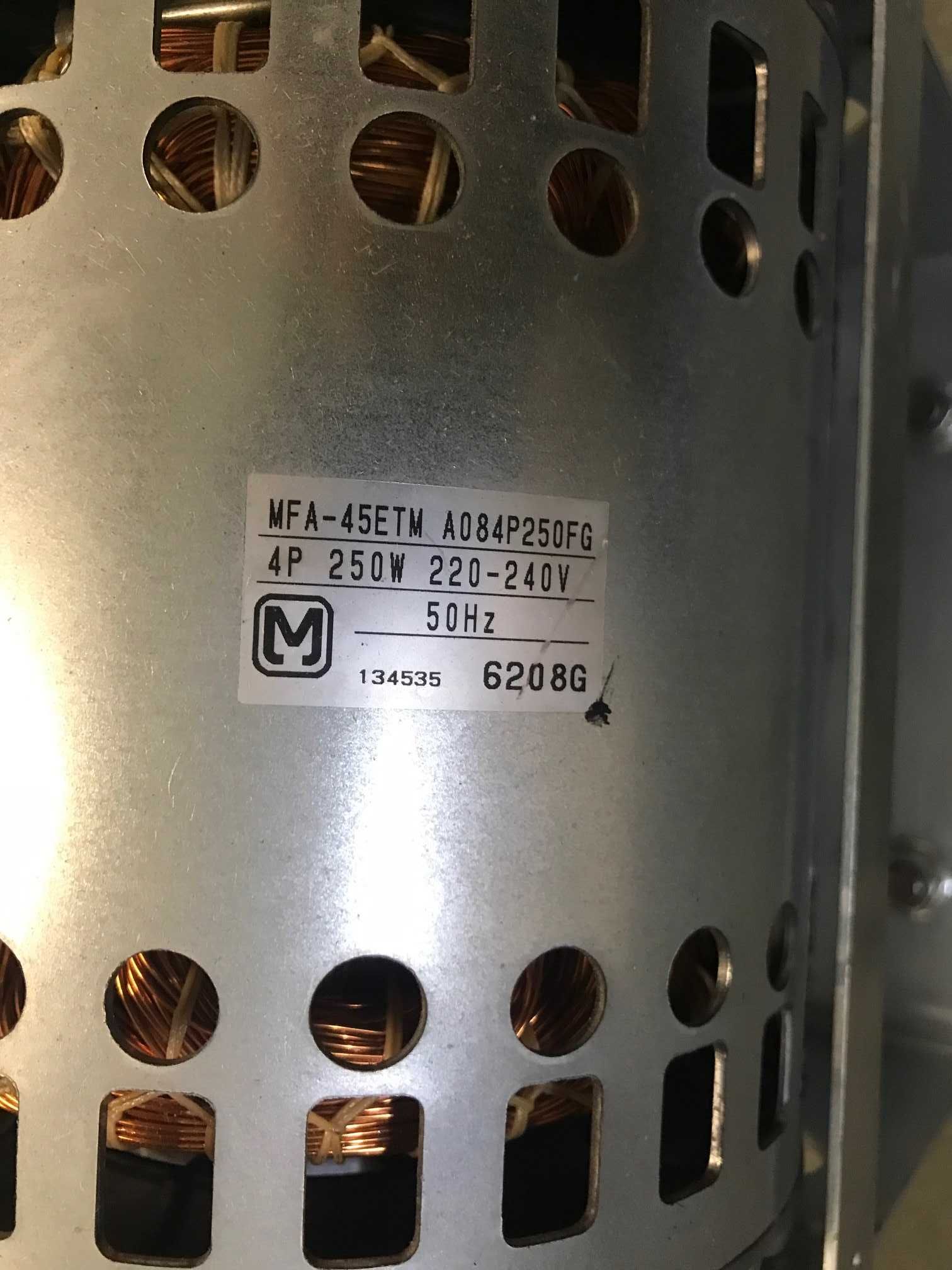 silnik fujitsu  mfa-45etm A084P250FG