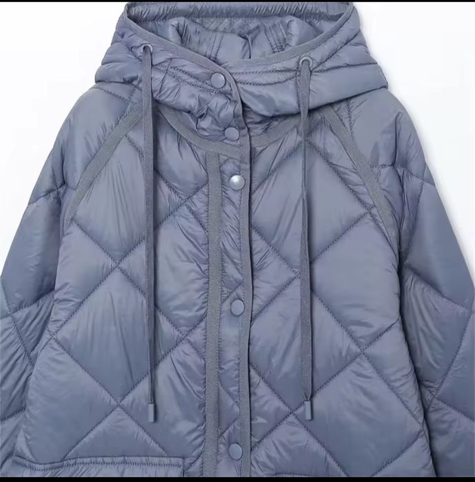 Довге стьобане пальто з капюшоном р.L