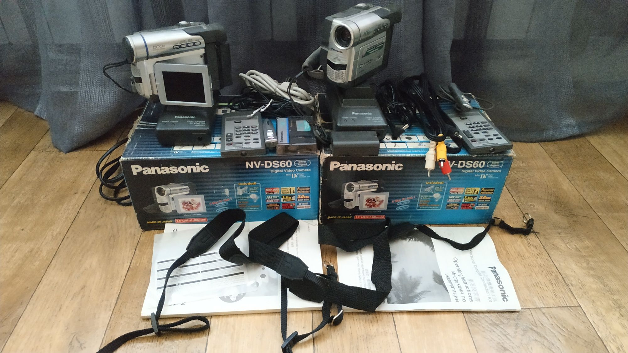Видеокамеры Panasonic NV-DS60