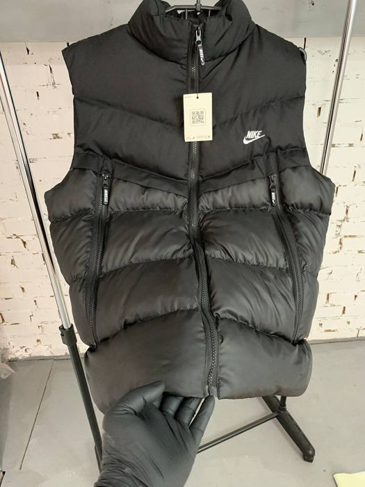 Жилетка NIKE / Топ якість