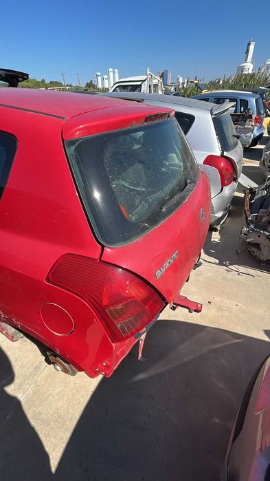 Suzuki Swift 2004 para Peças