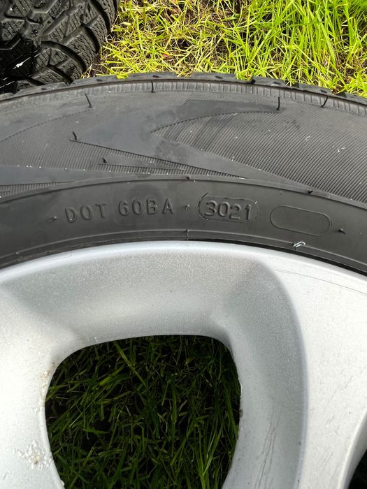 Koła 16" z oponami zimowymi / Alfa romeo 159
