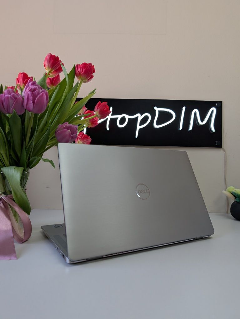 Сучасний Ноутбук Dell Latitude 9520/i7-1185G7/16GB/512GB/FHD/IPS/15.6