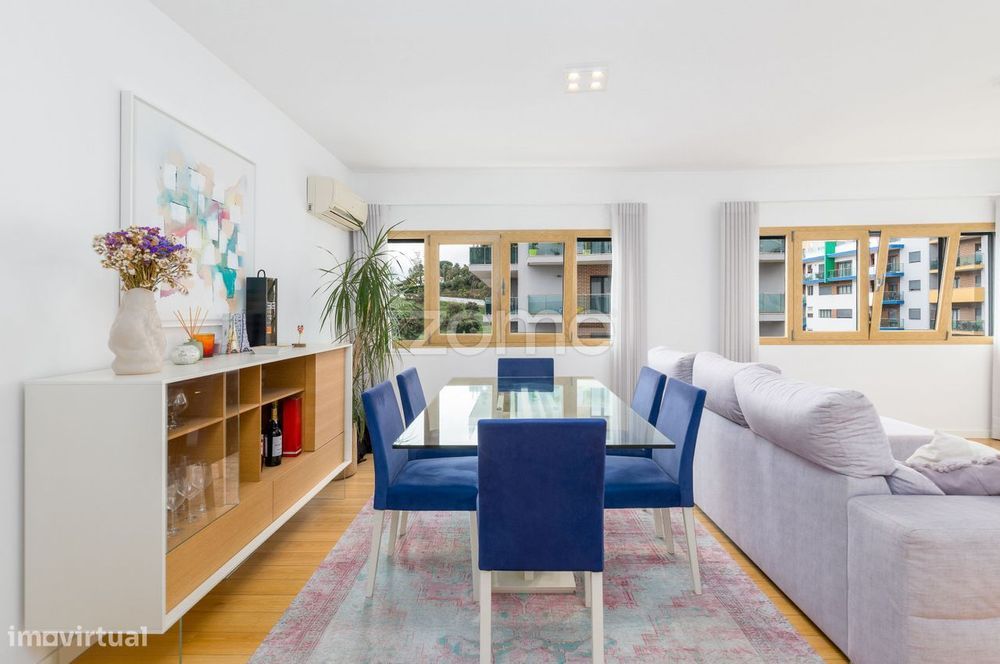 Apartamento T2 com Varanda e Vista Desafogada – Jardim da Amoreira