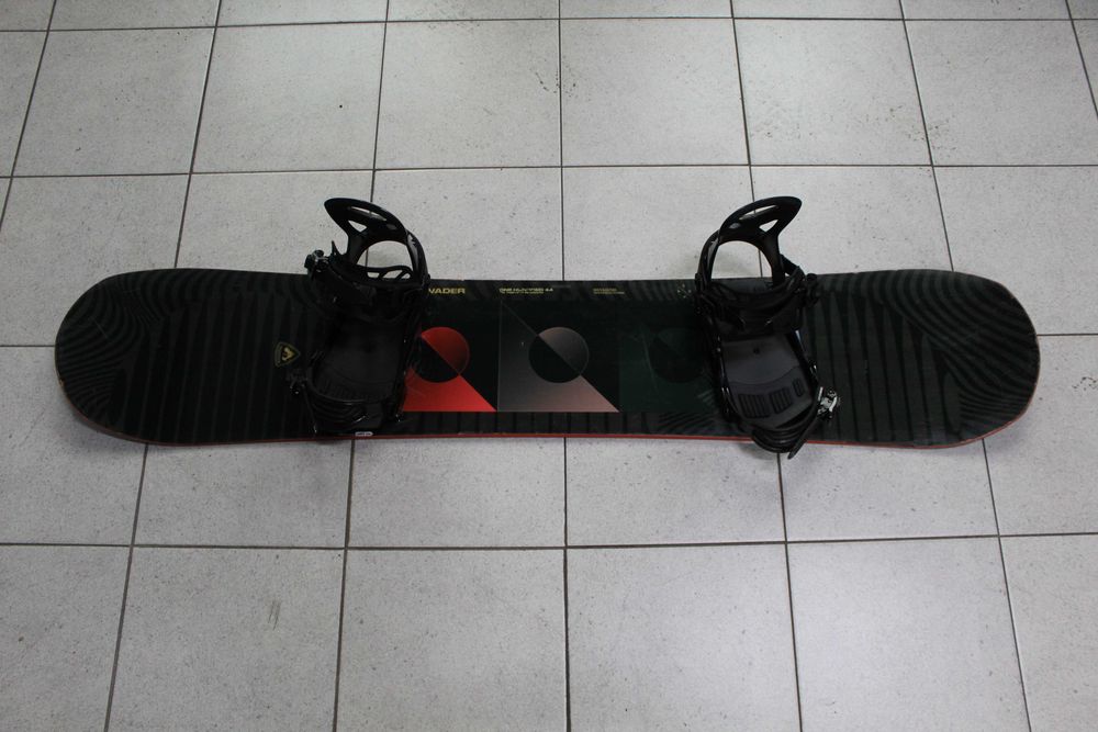 Deska Snowboard ROSSIGNOL EVADER 144 cm + Wiązania NOWE