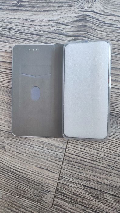 Etui na smartfona zamykane Forcell Luna na Xiaomi Redmi Note 10 Pro re
