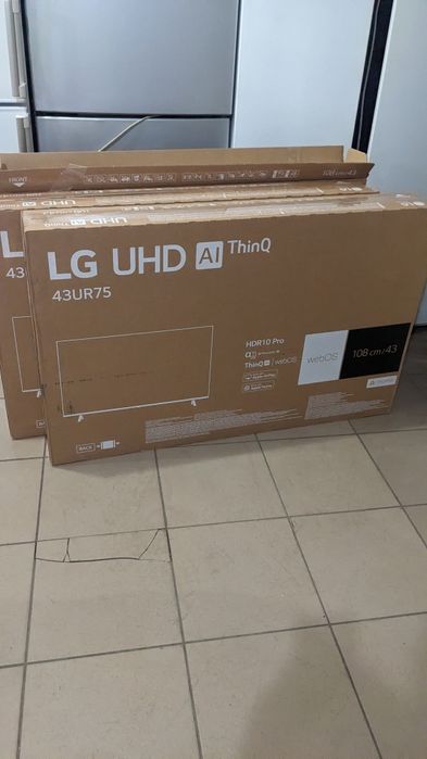 Телевізор LG 43". Новий. Модель 43UR75006LK