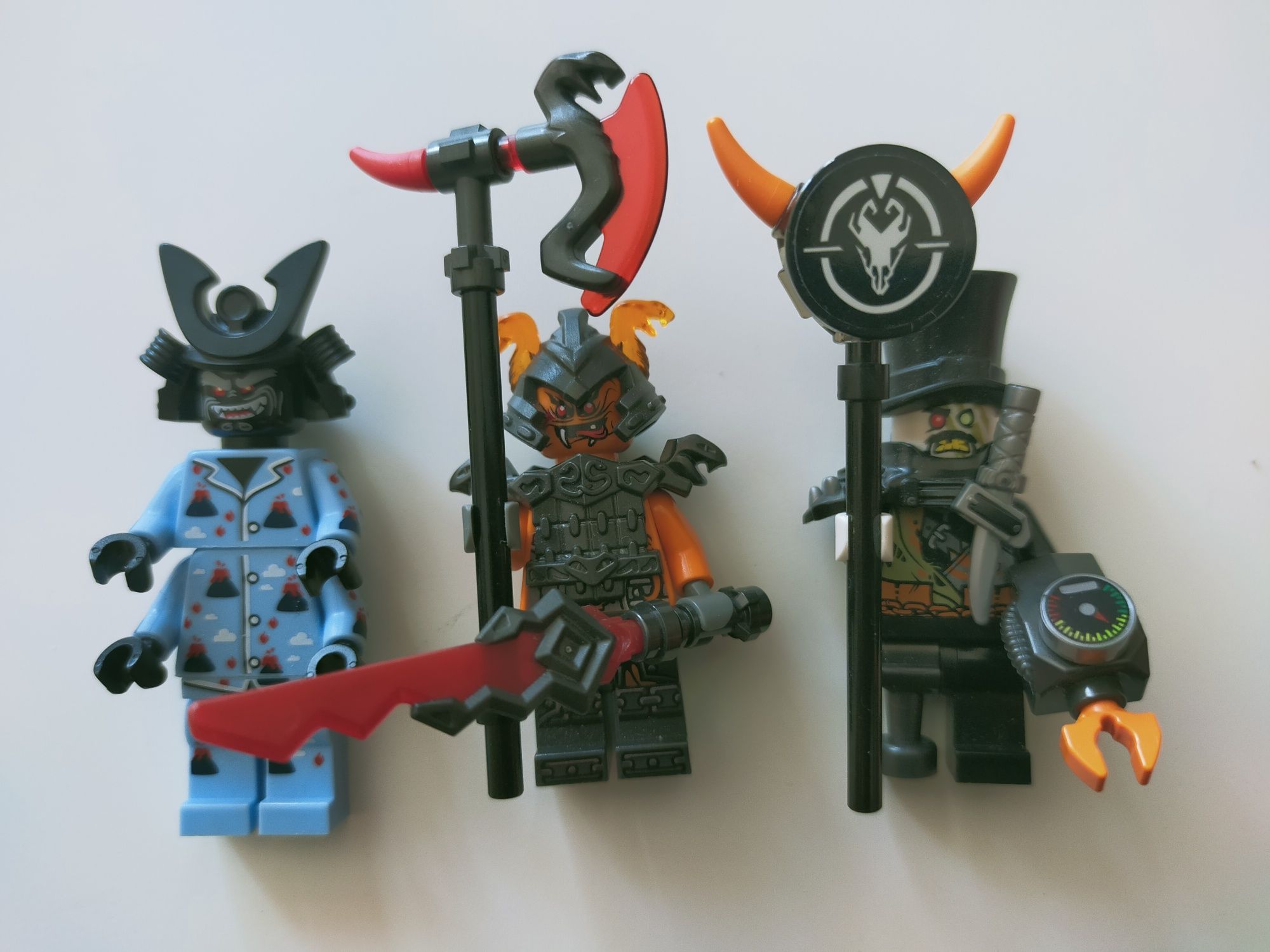 LEGO Ninjago figurki 3+1 gratis