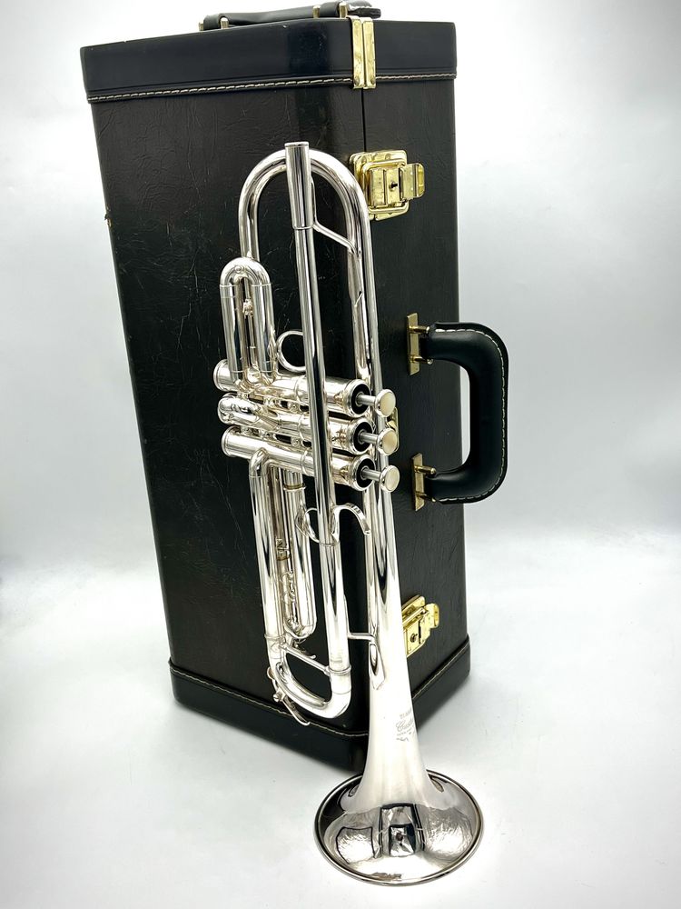 Trąbka Yamaha YTR 8335 LA (Wayne Bergeron)
