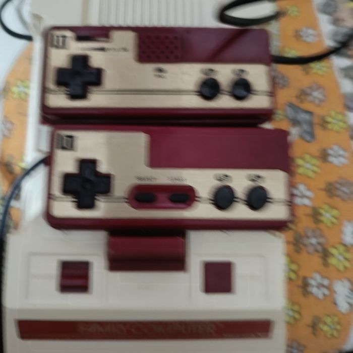 Nintendo Famicom original com mod av