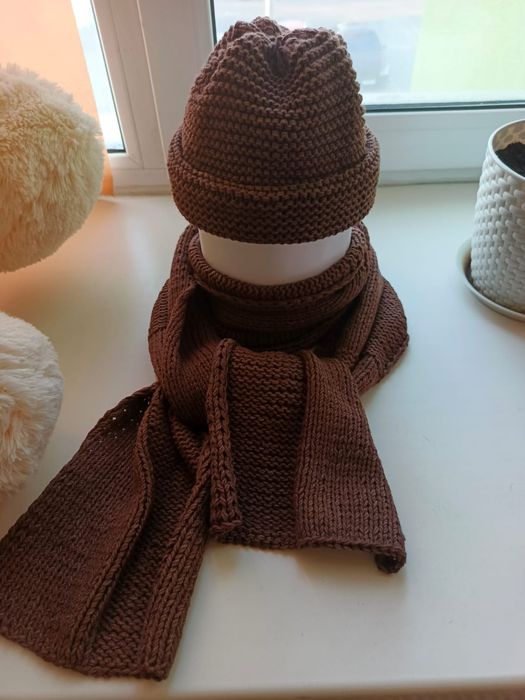 Шапка-шарф,ручна в'язка.