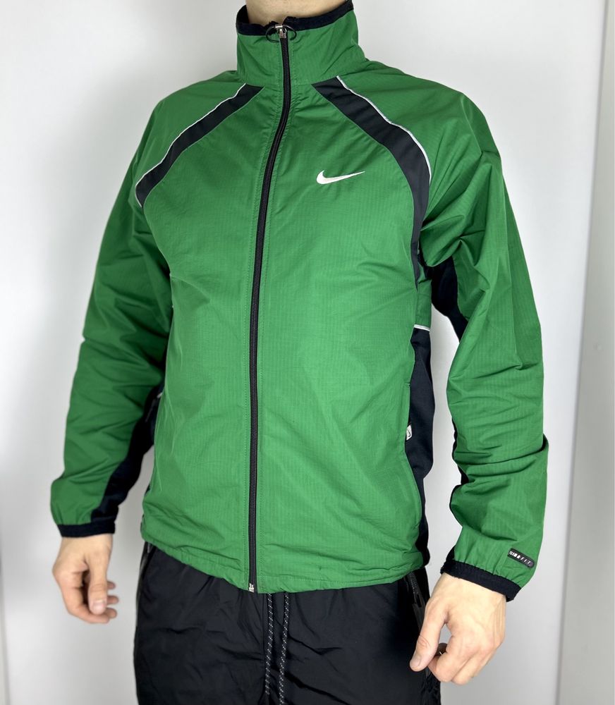 Nike clima fit кофта ветровка s размер винтажная спортивная оригинал