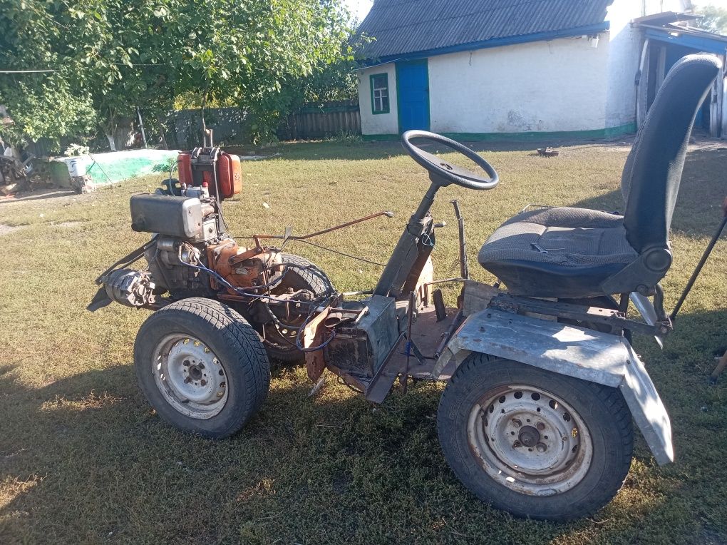 Продам міні тракторця