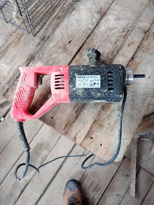 Wibrator zagęszczarka do betonu