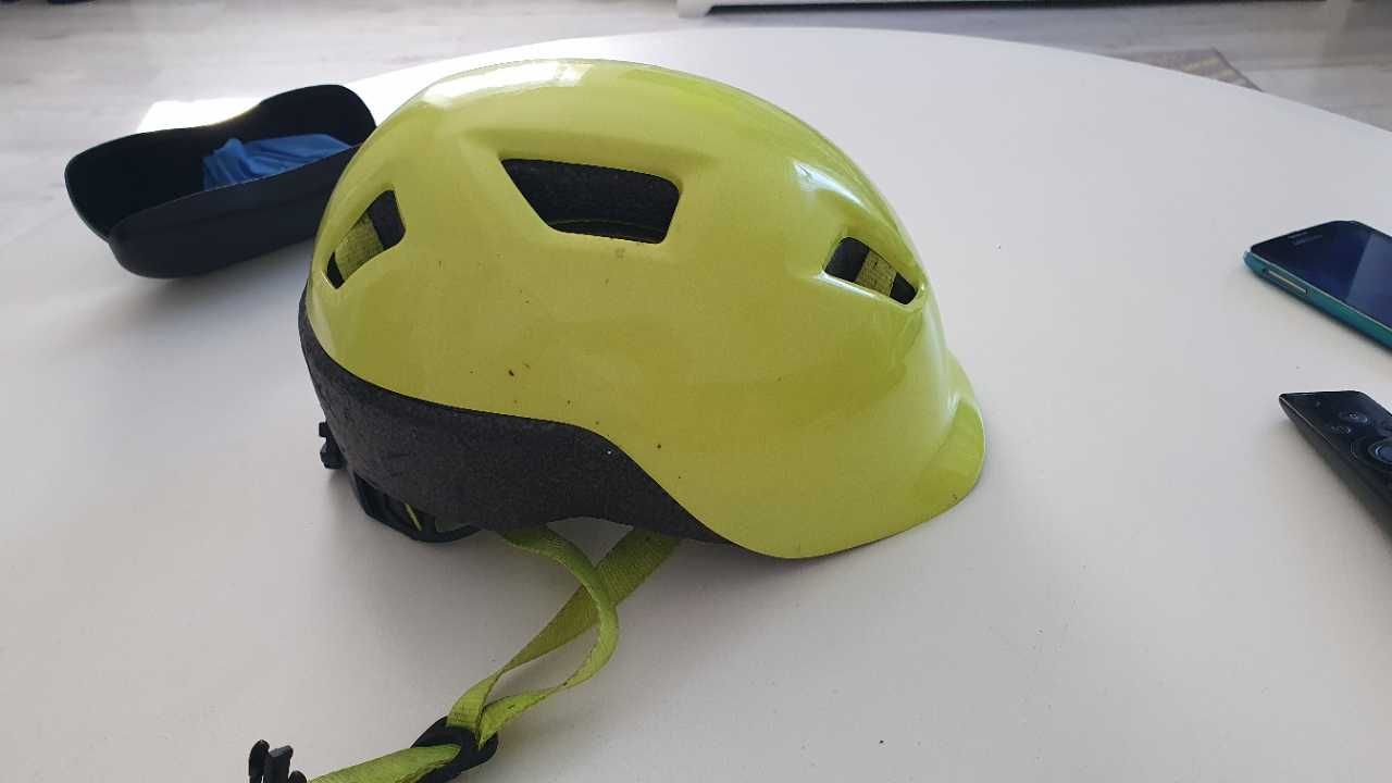 Kask rowerowy dziecięcy BTWIN roz. 48-52