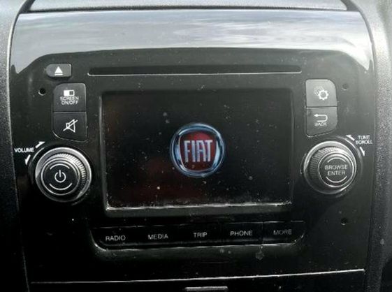 Ŕadio Fiat Ducato ( X250 ou X290 ) com leitor CD