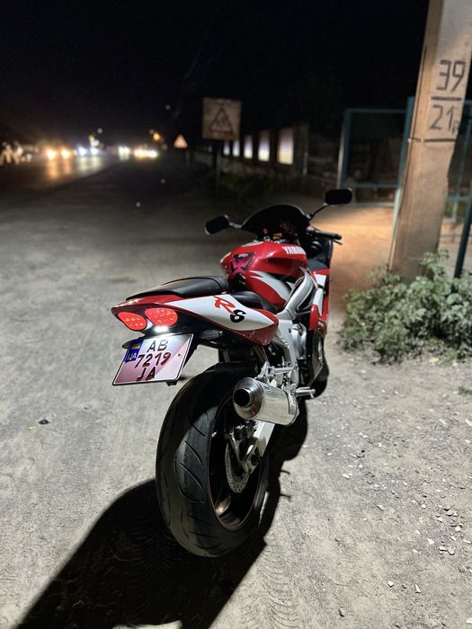 Yamaha R6 у відміному стані