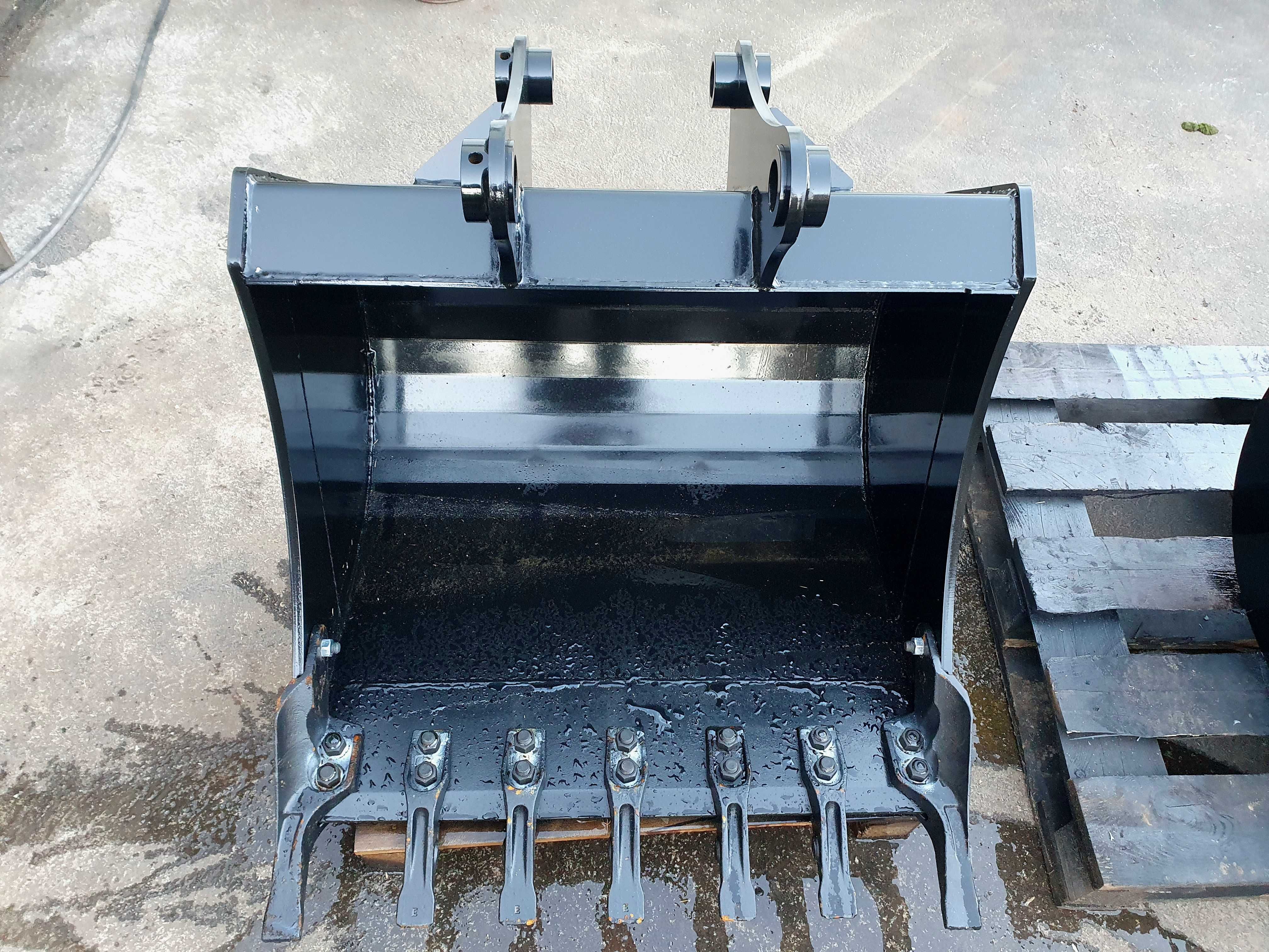 Łyżka kopiąca 90cm do koparki ładowarki JCB 3cx 4cx CAT