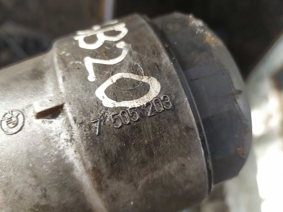 Корпус масляного фильтра БМВ Е46 BMW E46 N46 2.0 2006