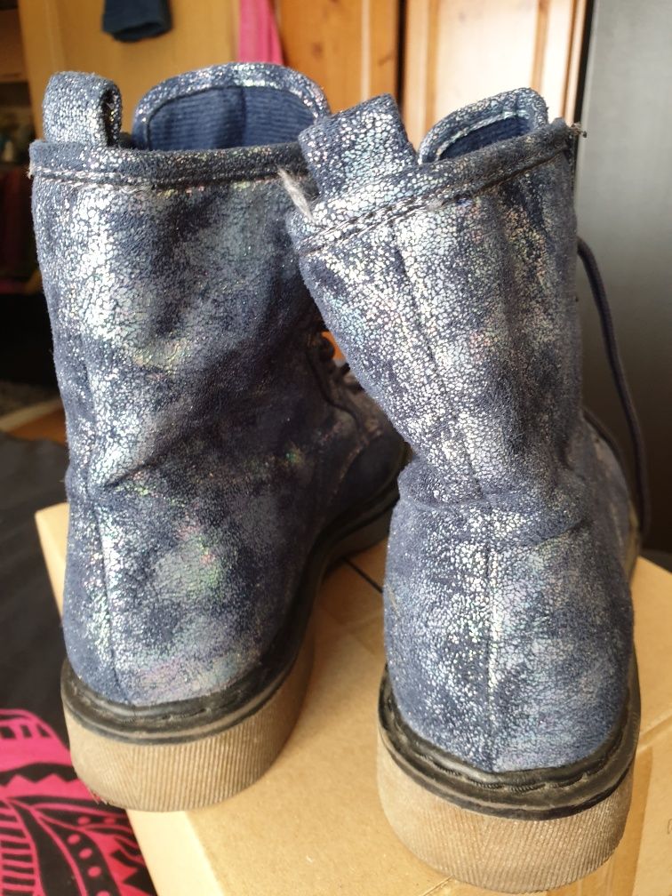 Botas glitter c/ novas